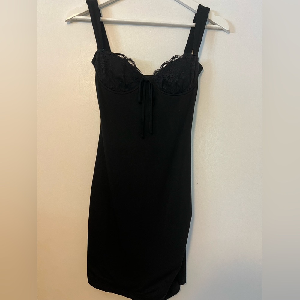 Elegant Black Lace Trim Mini Dress